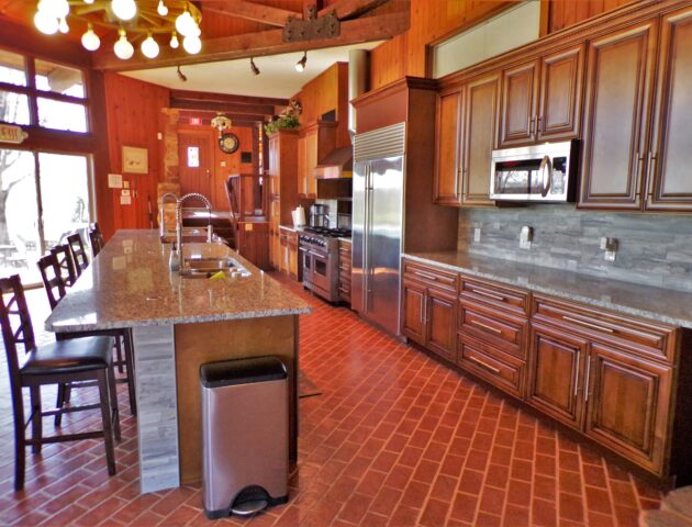 Newly remodeled, fully stocked commercial kitchen